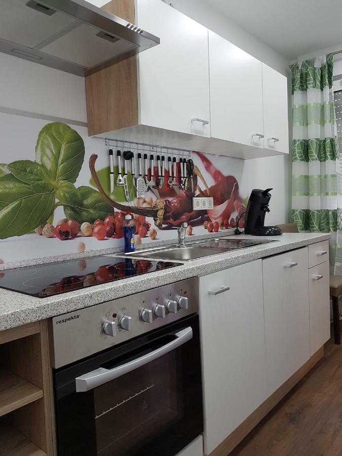 Apartment Alt-Refrath แบร์กิชกลัดบัค ภายนอก รูปภาพ
