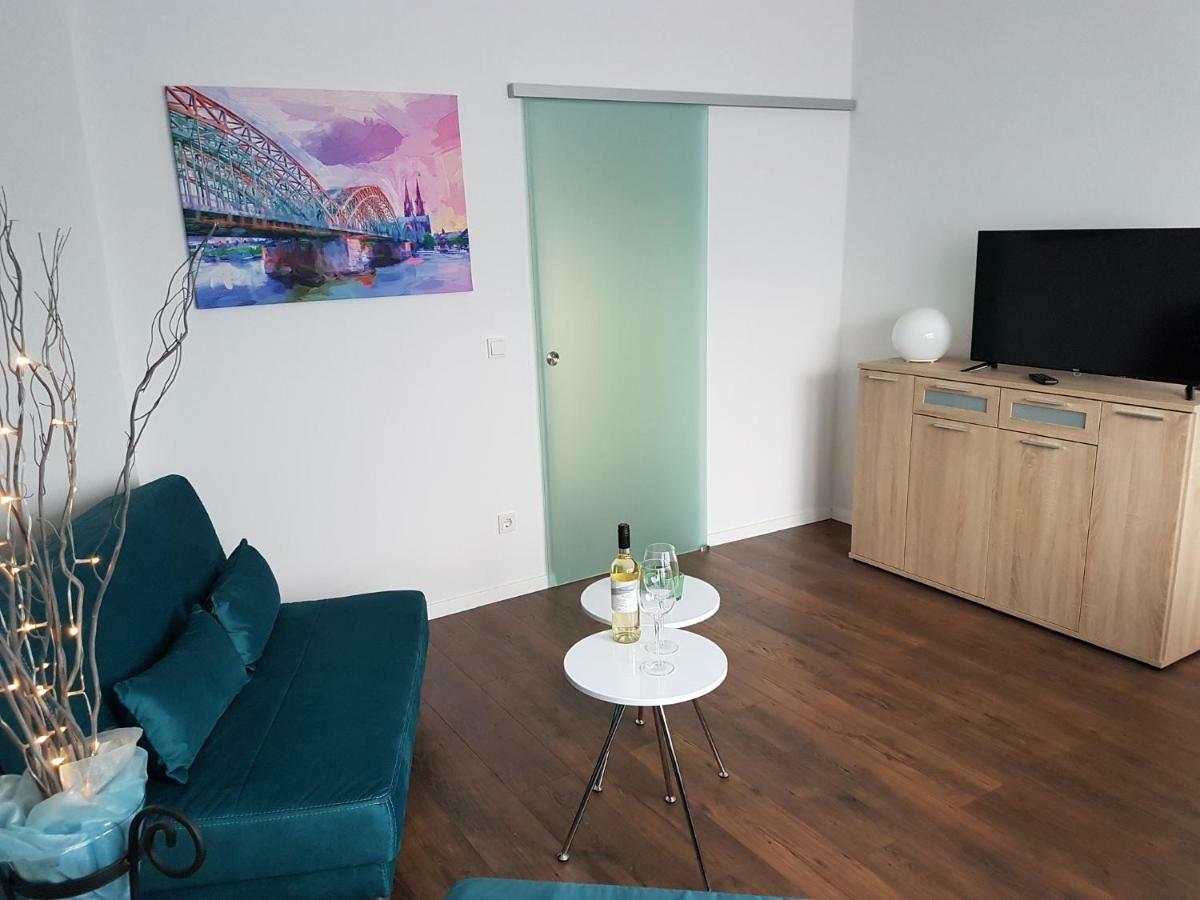 Apartment Alt-Refrath แบร์กิชกลัดบัค ภายนอก รูปภาพ